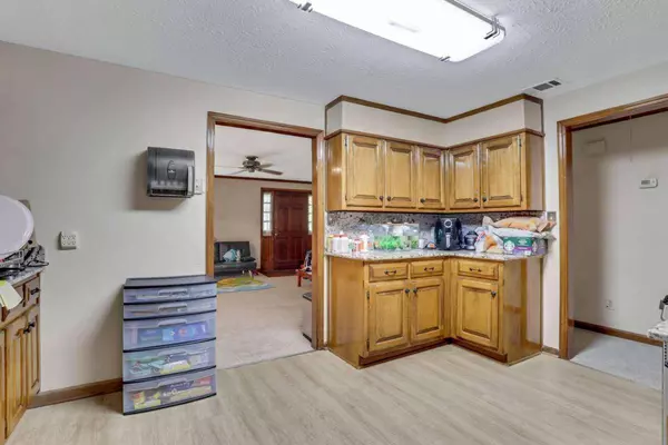 4041 Woodward Mill RD, Buford, GA 30518