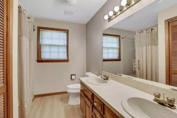 4041 Woodward Mill RD, Buford, GA 30518