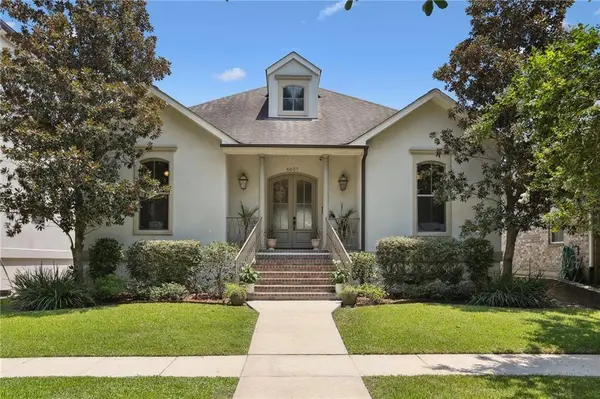 6607 VICKSBURG ST, New Orleans, LA 70124