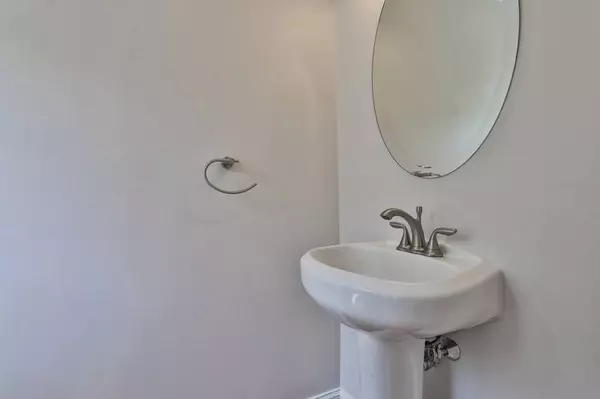 30 Rice Ln #14, Worcester, MA 01604