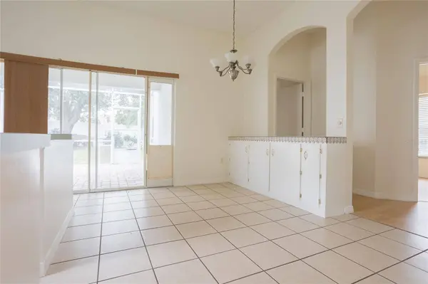 6334 YELLOWTOP DR, Lakewood Ranch, FL 34202