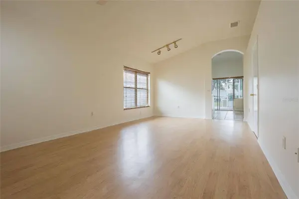 6334 YELLOWTOP DR, Lakewood Ranch, FL 34202