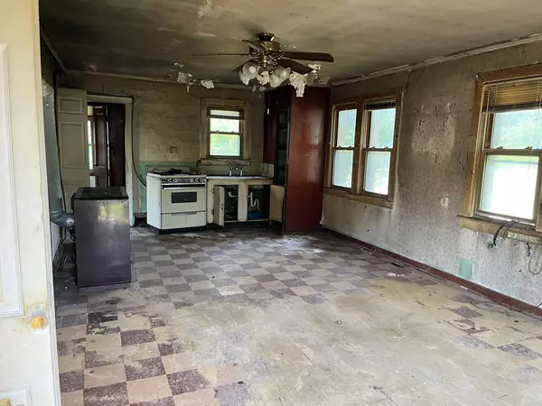 3218 N 16940e RD, Momence, IL 60954