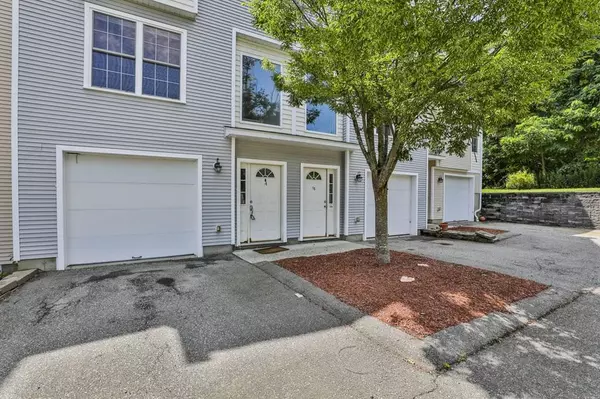 30 Rice Ln #14, Worcester, MA 01604