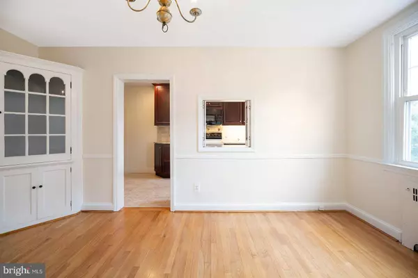 231 SAINT LAURENCE RD, Upper Darby, PA 19082