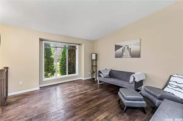 214 Rever ROAD, Saskatoon, SK S7S 1G7