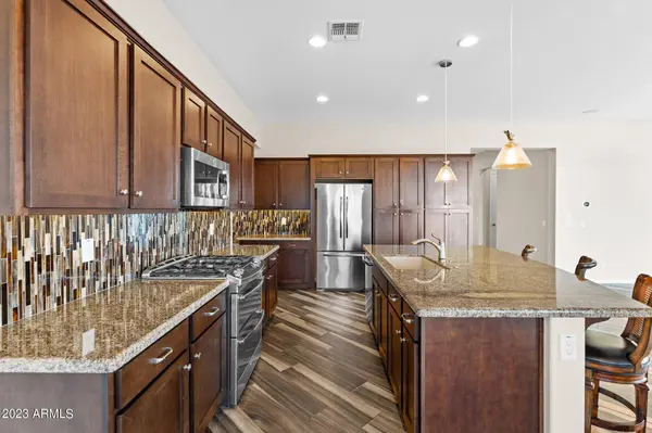 3355 BIG SKY Drive, Wickenburg, AZ 85390