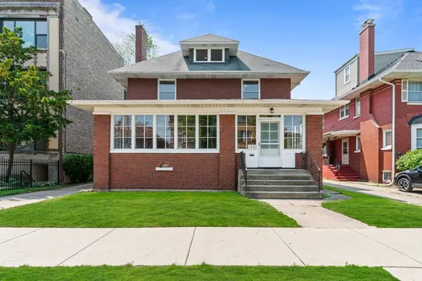 1411 W Jarvis Avenue, Chicago, IL 60626