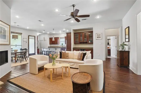 6607 VICKSBURG ST, New Orleans, LA 70124