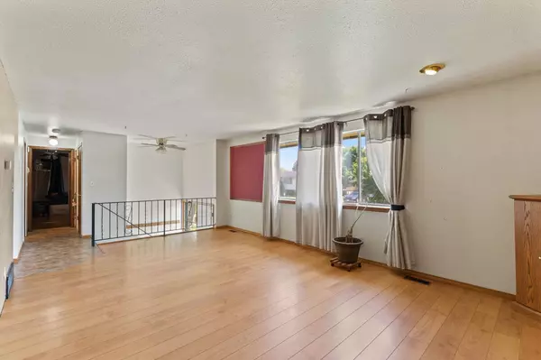 1104 S Robie Rd, Spokane, WA 99206