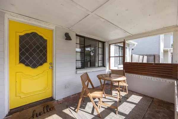 1516 Des Jardines ST, Houston, TX 77023