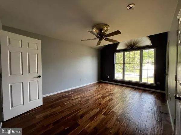 319 SCHOOL HOUSE RD, Williamstown, NJ 08094