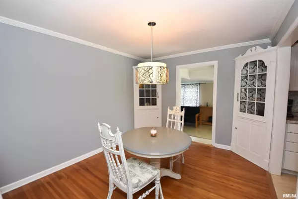 4010 N DEVON Lane Court, Peoria, IL 61614