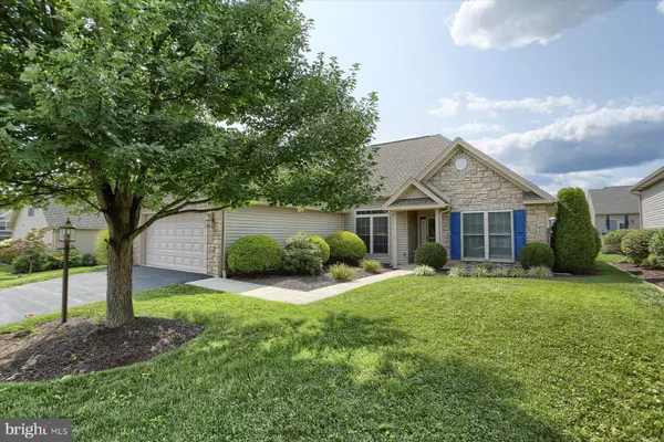 903 MACOUN DR, Mechanicsburg, PA 17055