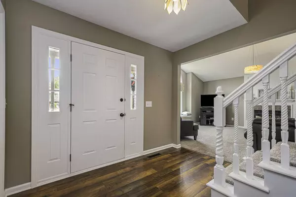 7165 Rolling Hills Drive, Hudsonville, MI 49426