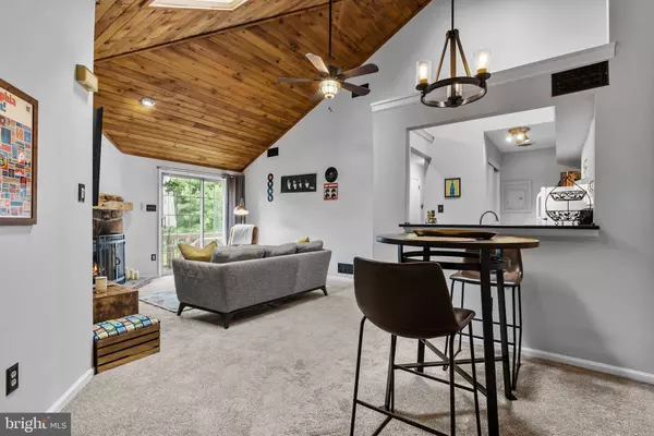 336 GREEN MEADOW LN, Horsham, PA 19044