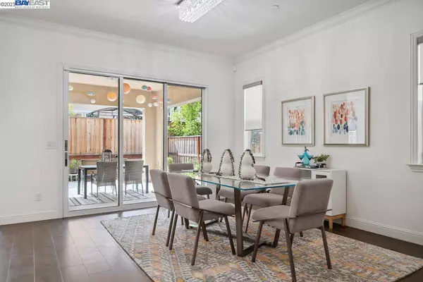 321 Arrowleaf St, San Ramon, CA 94582