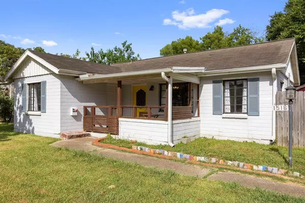 1516 Des Jardines ST, Houston, TX 77023