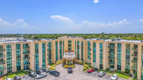 2055 SW 122nd Ave #109, Miami, FL 33175