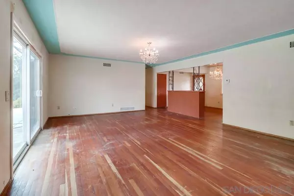 9130 Hillman Way, Lakeside, CA 92040