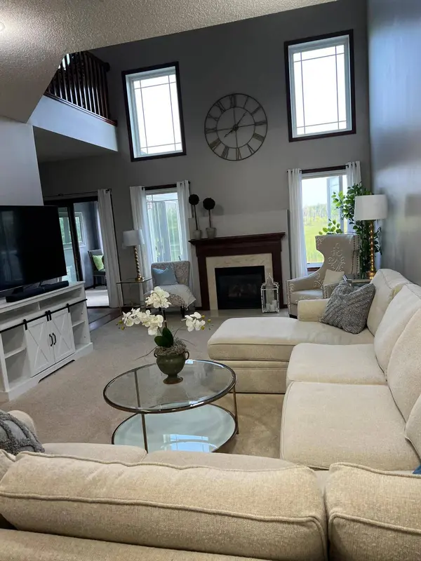 5121 Yuma LN N, Plymouth, MN 55446