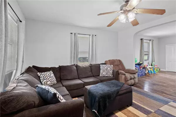 311 N East AVE, Pittsburg, KS 66762