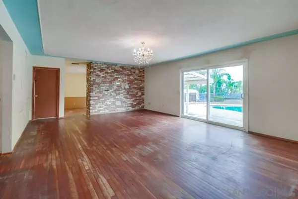 9130 Hillman Way, Lakeside, CA 92040