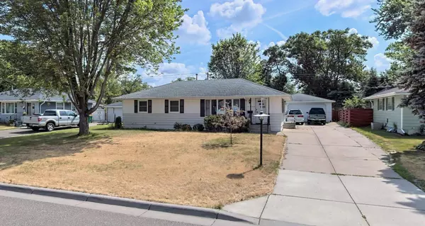 6224 Kyle AVE N, Brooklyn Center, MN 55429