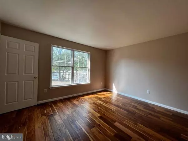 319 SCHOOL HOUSE RD, Williamstown, NJ 08094