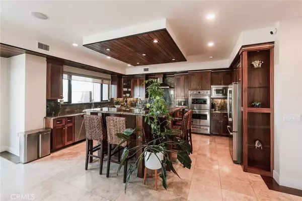 66 Canyon #16, Irvine, CA 92603