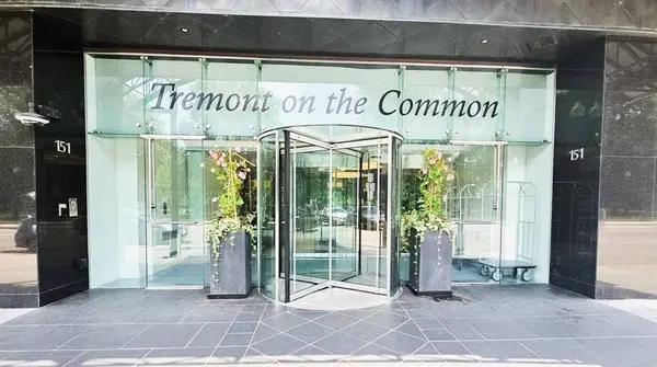 151 Tremont St #12T, Boston, MA 02111
