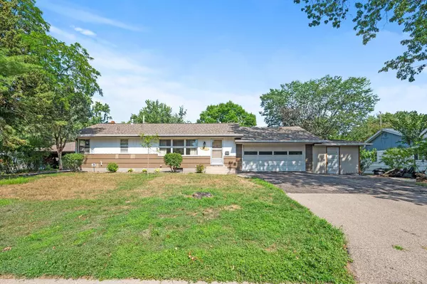 6711 Quincy ST NE, Fridley, MN 55432