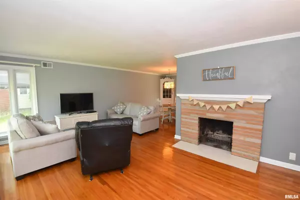 4010 N DEVON Lane Court, Peoria, IL 61614