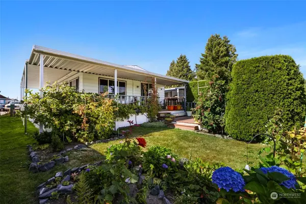 8080 Harborview RD #M211, Blaine, WA 98230