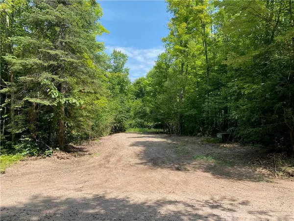 7296 W Hemlock Haven Road, Winter, WI 54896