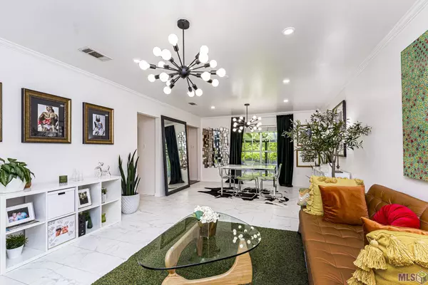 9058 BAKER DR, Baton Rouge, LA 70809