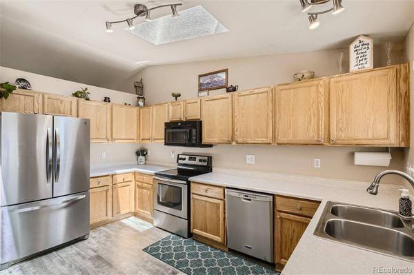 21508 E Crestline LN, Centennial, CO 80015
