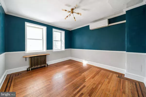 141 ASHBY RD, Upper Darby, PA 19082