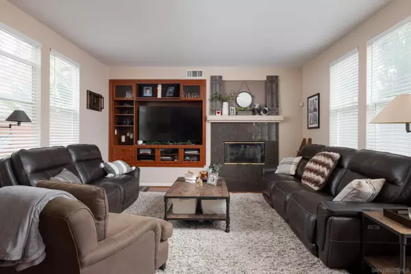 7353 Arroyo Grande, San Diego, CA 92129