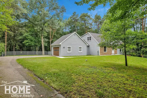 12540 Forest Meadow, Perry, MI 48872