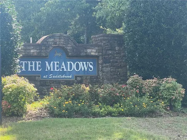 10 Saddlebrook CT, Covington, GA 30016