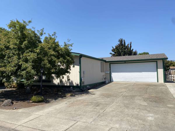 555 Freeman Rd #UNIT 115, Central Point, OR 97502