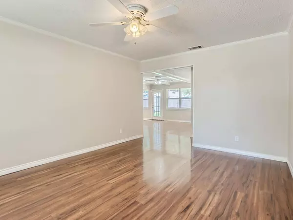 504 Melrose Drive S, Richardson, TX 75080