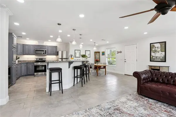 2337 CONGRESSMAN HEBERT DR, Chalmette, LA 70043