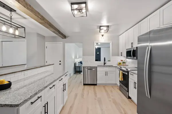 6445 Highway 55, Golden Valley, MN 55427