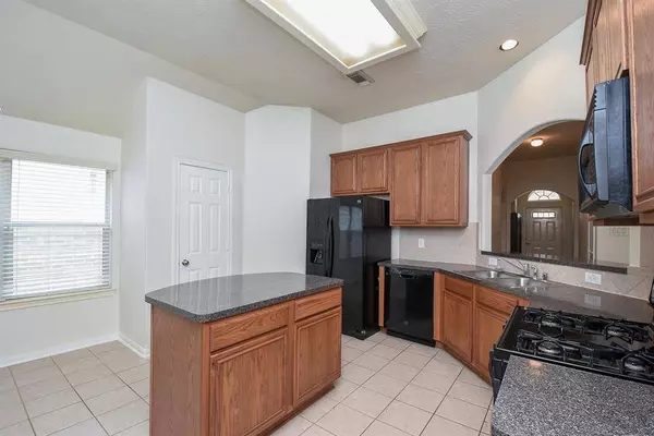 15839 Pleasant Green CIR, Tomball, TX 77377