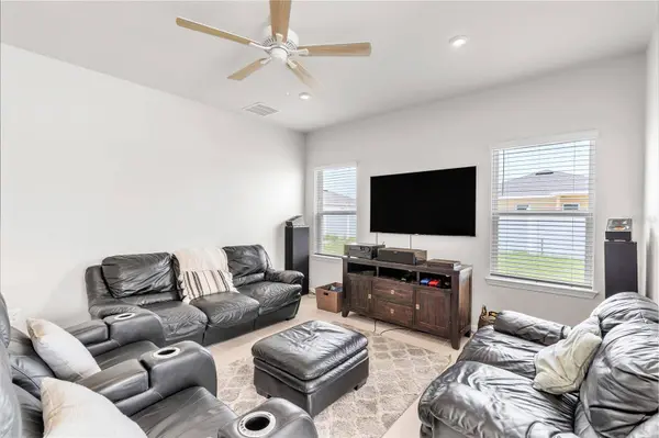 35623 QUARTZ LAKE DR, Zephyrhills, FL 33541