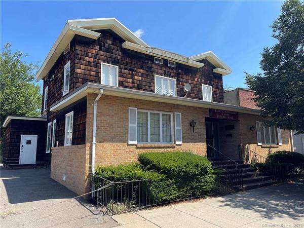 303 Pulaski Street, Bridgeport, CT 06608