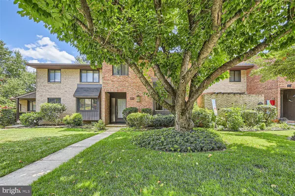 2119 CHAPEL VALLEY LN, Lutherville Timonium, MD 21093