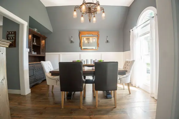 1731 Creekview Ct, Adams, TN 37010